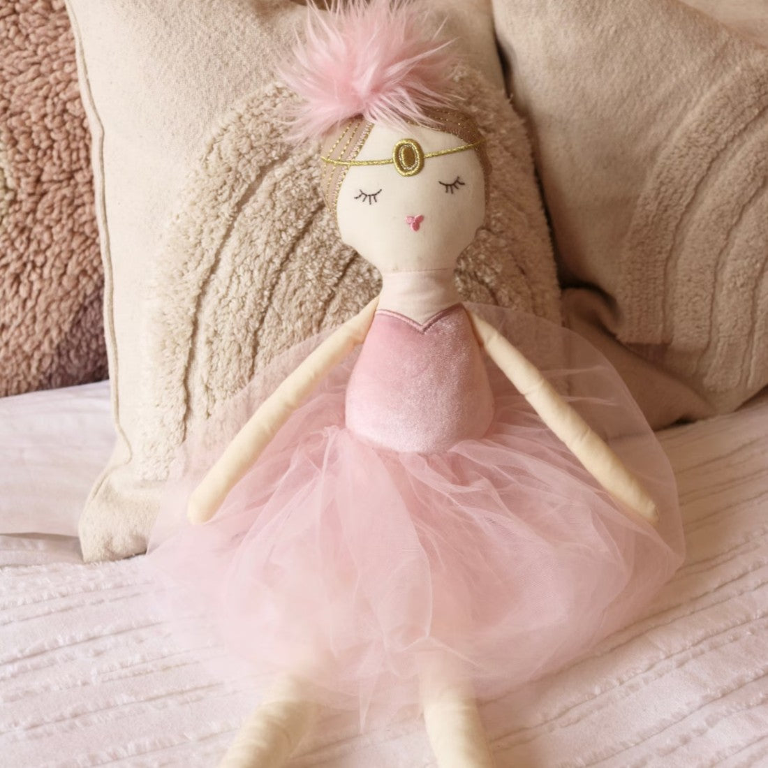 Ballerina Puppe Kuscheltier im rosa Kleid Die Kuschelecke
