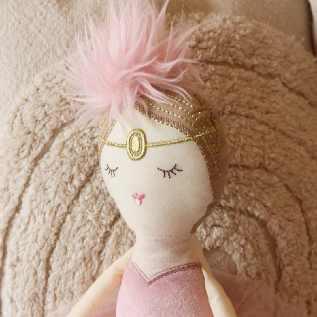 Ballerina Puppe Kuscheltier im rosa Kleid Die Kuschelecke