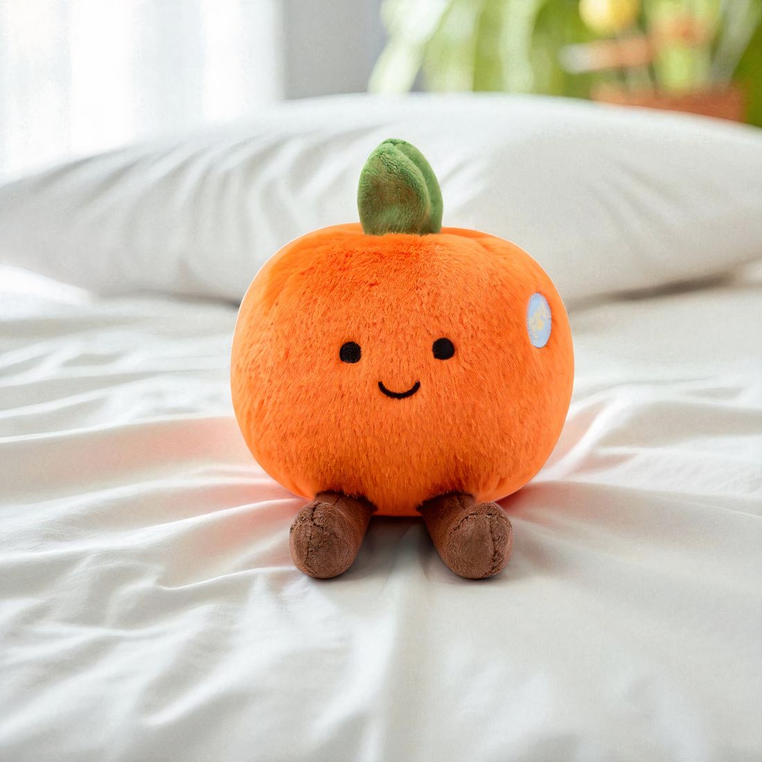 Orange kawaii Kuscheltier schelmisch Die Kuschelecke