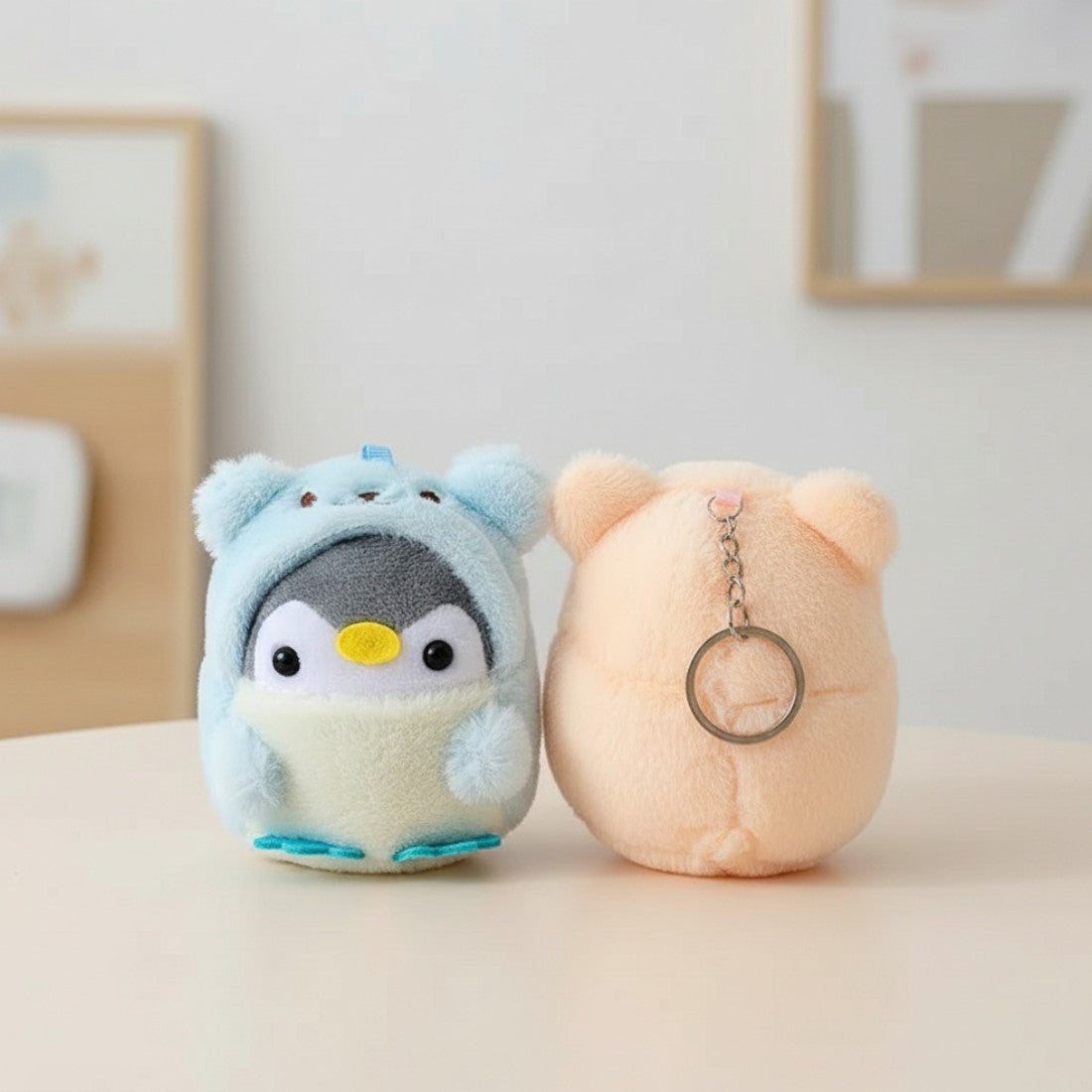Schlüsselanhänger Pinguin als Bärchen kawaii Die Kuschelecke